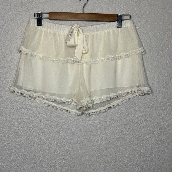 aerie Pants - Aerie Shorts Women M Ivory Frilly Lace Tiered Bloomer Sheer Cottagecore Romantic